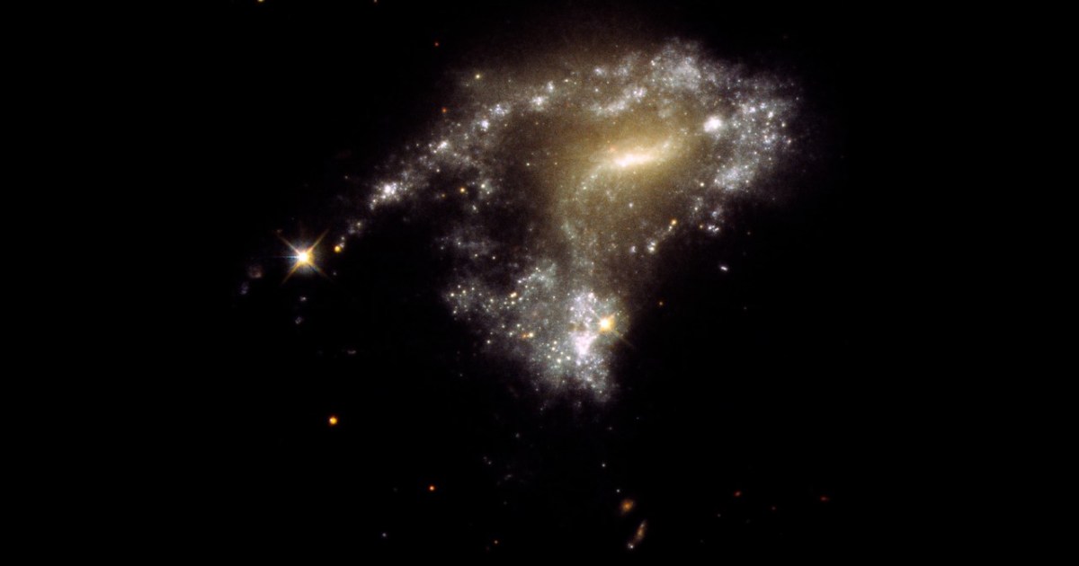 Hubble captura o nascimento de estrelas após uma colisão estelar – Digital Trends